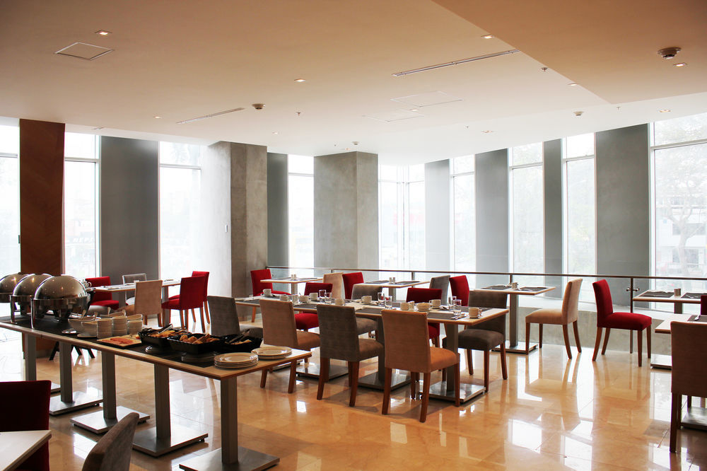 Ramada Encore By Wyndham Lima San Isidro Exteriér fotografie