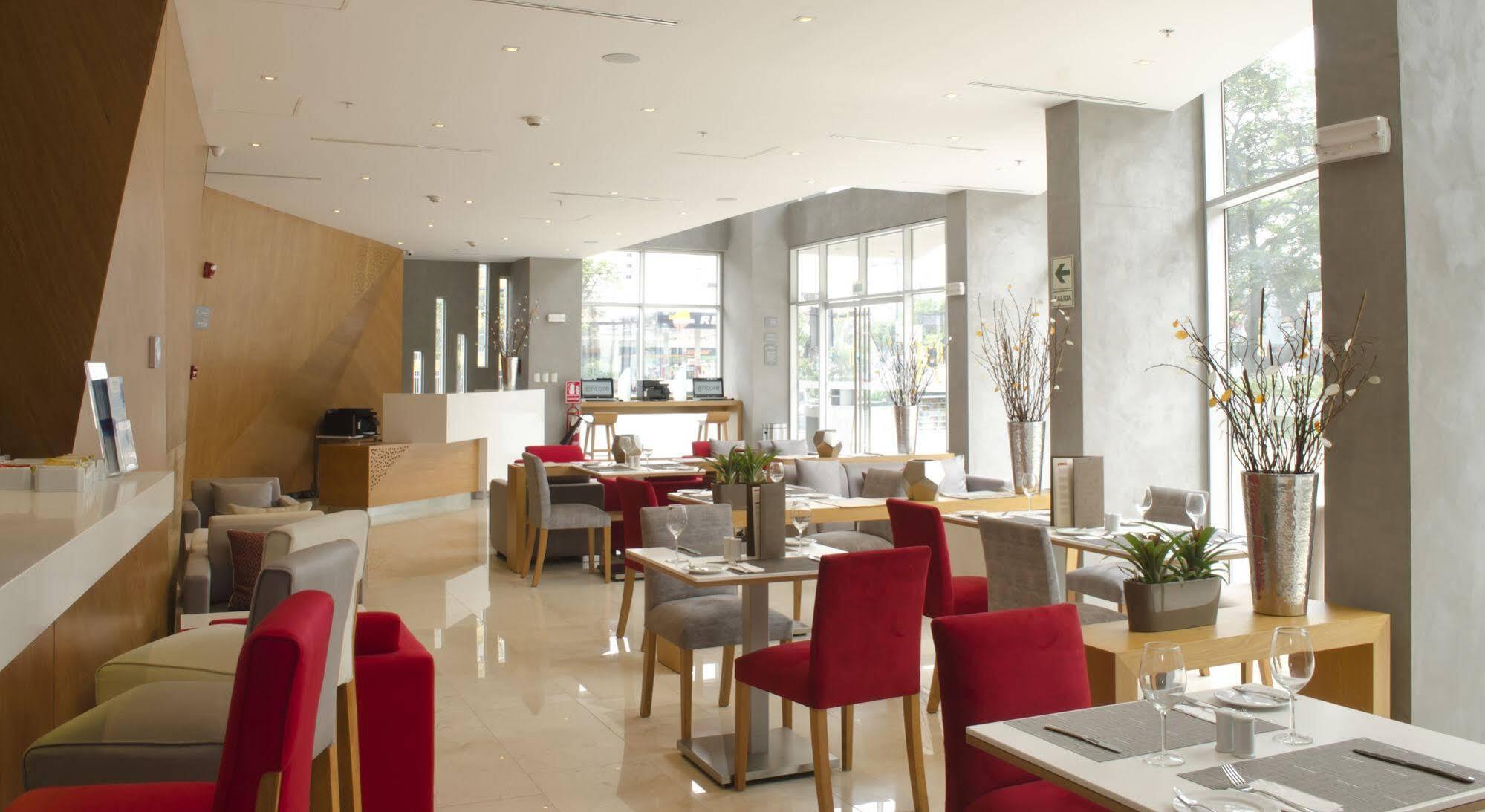 Ramada Encore By Wyndham Lima San Isidro Exteriér fotografie